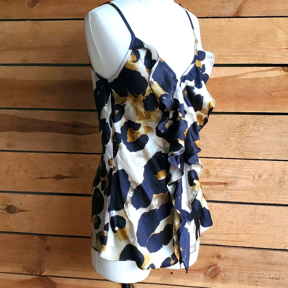 🤏 CAbi strap top